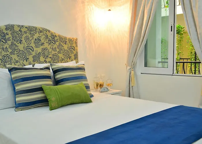 Unic Design - 5th Avenue (adults Only) 4*